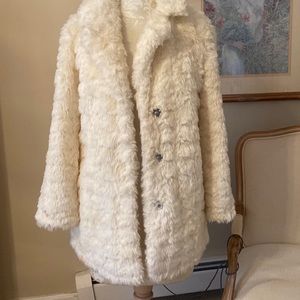Fax fur coat